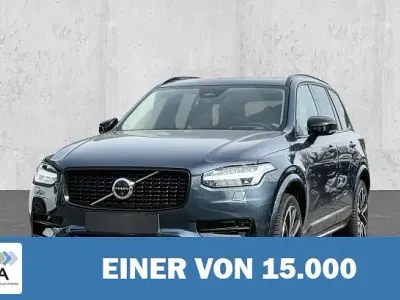 Gebraucht Volvo XC90 Ultimate 235 PS (172 kW) 2024 Blau metallic SUV