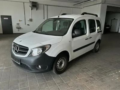 Mercedes Citan 111