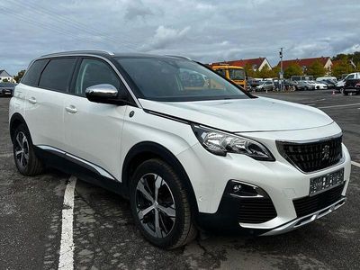 Gebraucht Peugeot 5008 Crossway 131 PS (96 kW) 2020 Weiß Van / Kleinbus
