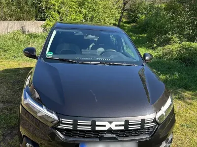 Brugt Dacia Sandero Essentiel 91 HK (66 kW) 2025 Sort Sedan