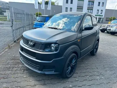 Gebraucht Ligier Myli 5 kW (8 PS) 2024 Schwarz Kleinwagen