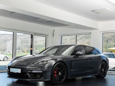 Porsche Panamera GTS