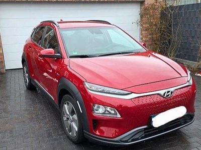 Second-hand Hyundai Kona Advantage 100 kW (136 CP) 2021 Roșu SUV