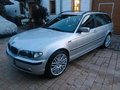 Silber Gebraucht 2003 BMW 318 Kombi | 2.750 € (Etwas zu teuer)