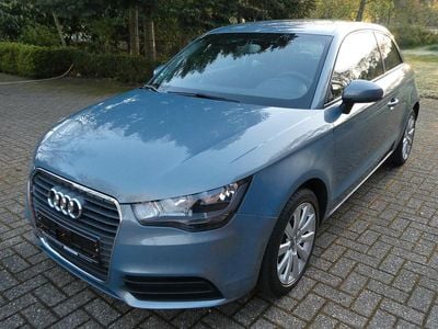 Usata Audi A1 86 CV (63 kW) 2013 Blu Utilitaria