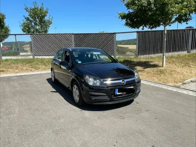 Gebraucht Opel Astra 90 PS (66 kW) 2006 Schwarz Limousine