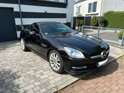 Gebraucht Mercedes SLK200 184 PS (135 kW) 2013 Schwarz Cabrio