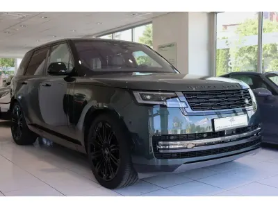 Gebraucht Land Rover Range Rover Autobiography 349 PS (256 kW) 2024 Belgravia green metallic SUV