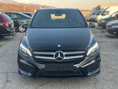 Gebraucht Mercedes B180 AMG line 122 PS (89 kW) 2015 Schwarz Van / Kleinbus