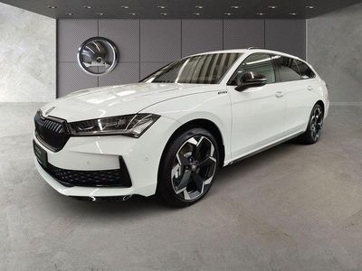Weiß Neu 2025 Skoda Superb SportLine Kombi | 58.980 €