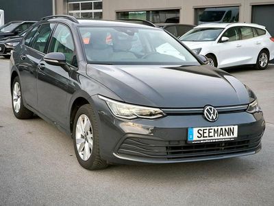 Gebraucht VW Golf VIII Life 116 PS (85 kW) 2022 Grau Kombi