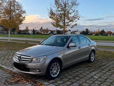 Gebraucht Mercedes C220 Avantgarde 170 PS (125 kW) 2007 Gold Limousine