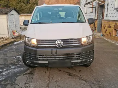 Używany VW Caravelle 150 KM (110 kW) 2019 Biały Van
