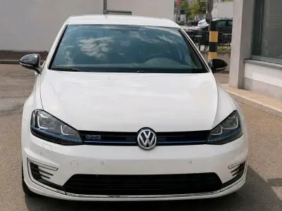 Gebraucht VW Golf VII GTE 204 PS (150 kW) 2016 Weiß Limousine