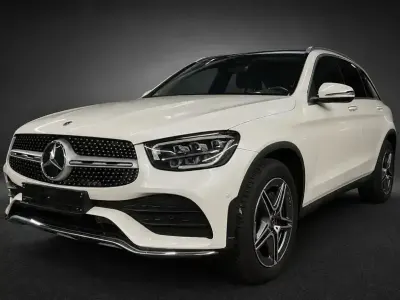 Gebraucht Mercedes GLC220 AMG 194 PS (142 kW) 2022 Diamantweiß metallic SUV