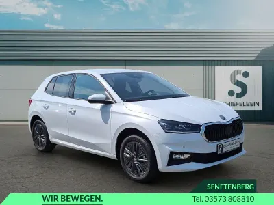 Neu Skoda Fabia 95 PS (69 kW) 2026 Moonweiss metallic Kleinwagen