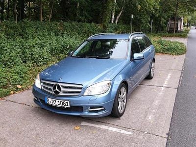 Gebraucht Mercedes C220 Avantgarde 170 PS (125 kW) 2010 Schwarz Kombi
