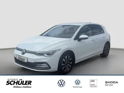 Gebraucht VW Golf VIII Active 116 PS (85 kW) 2022 Weiß Limousine