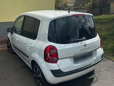 Second-hand Renault Modus 101 CP (74 kW) 2008 Alb Monovolum