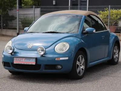 Gebraucht VW New Beetle Cabriolet Highline 116 PS (85 kW) 2006 Blau Cabrio