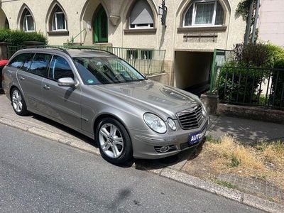 Mercedes E200