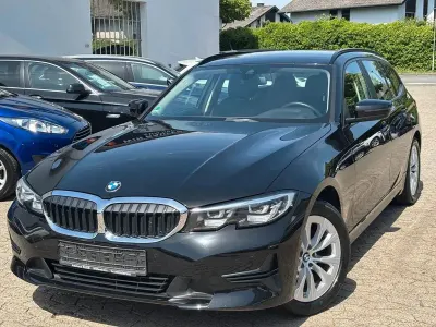 Gebraucht BMW 320 Sport Line 190 PS (139 kW) 2021 Schwarz Kombi