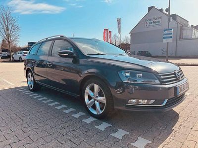Gebraucht VW Passat Highline 140 PS (102 kW) 2011 Grau Kombi