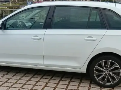 Occasion Skoda Rapid 125 ch (91 kW) 2018 Blanc Citadine