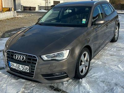 Gebraucht Audi A3 Ambition 150 PS (110 kW) 2014 Grau Limousine