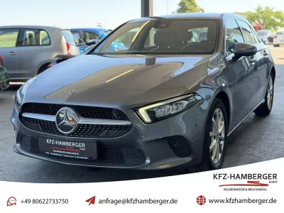 Gebraucht Mercedes A200 163 PS (119 kW) 2018 Grau Limousine