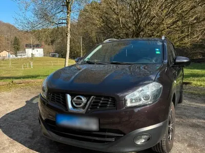 Gebraucht Nissan Qashqai I-Way 141 PS (103 kW) 2013 Andere farben SUV