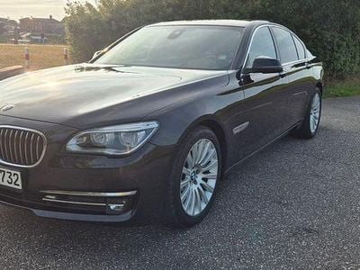 BMW 730