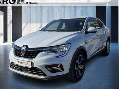 Begagnad Renault Arkana Techno 140 HK (102 kW) 2023 Vit SUV