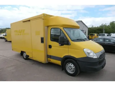 Gebraucht Iveco Daily 106 PS (77 kW) 2012 Gelb Van