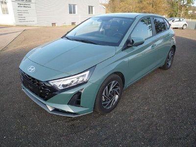Gebraucht Hyundai i20 Comfort 101 PS (74 kW) 2025 Grün Kleinwagen