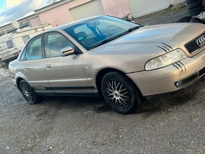 gebraucht Audi A4 1.8 Anhängerkupplung