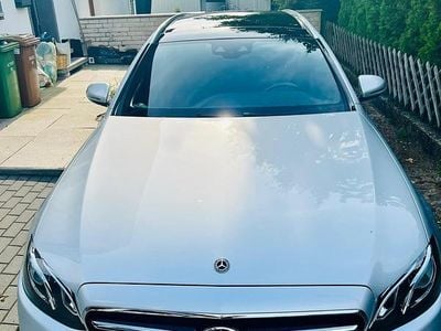 Mercedes E300