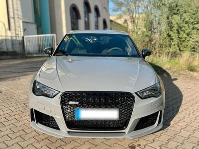 Usado Audi RS3 Performance 367 HP (269 kW) 2016 Cinzento Sedan