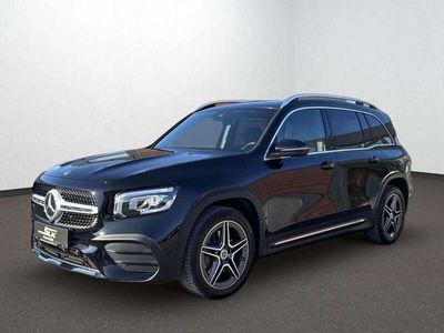 Mercedes GLB220