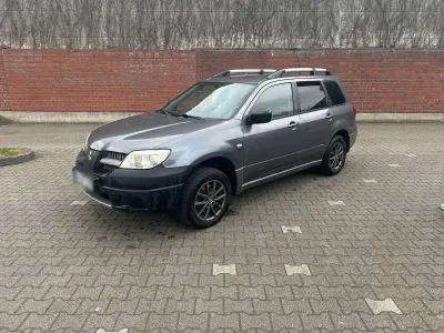 Gebraucht Mitsubishi Outlander 136 PS (100 kW) 2006 Grau SUV