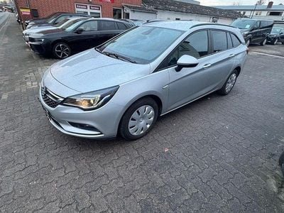Gebraucht Opel Astra Edition 110 PS (80 kW) 2018 Grau Kombi