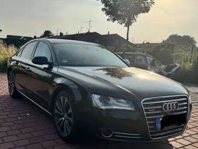Gebraucht Audi A8 351 PS (258 kW) 2010 Limousine