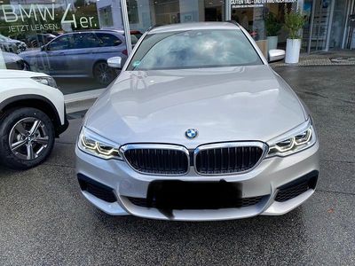 Gebraucht BMW 540 Shadowline 320 PS (235 kW) 2019 Silber Kombi