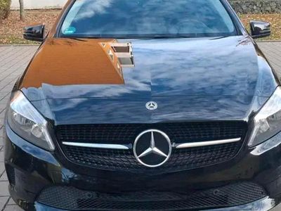 Schwarz Gebraucht 2016 Mercedes A200 Limousine | 12.750 € (Fairer Preis)