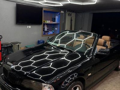 Gebraucht BMW 318 Cabriolet 143 PS (105 kW) 2002 Schwarz Cabrio