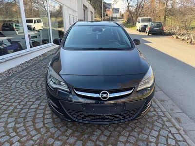 Gebraucht Opel Astra Active 140 PS (102 kW) 2013 Schwarz Kombi