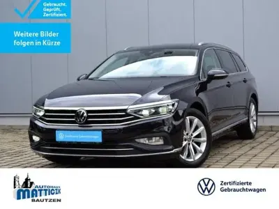 Gebraucht VW Passat IQ Drive 150 PS (110 kW) 2023 Schwarz Kombi