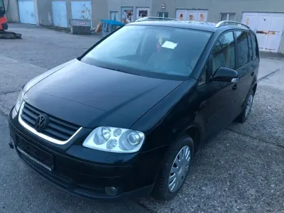 Gebraucht VW Touran Highline 140 PS (102 kW) 2005 Schwarz Van / Kleinbus
