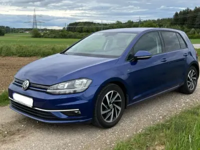 Second-hand VW Golf VII Join 131 CP (96 kW) 2018 Albastru Berlinǎ