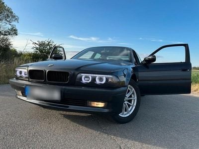 BMW 735